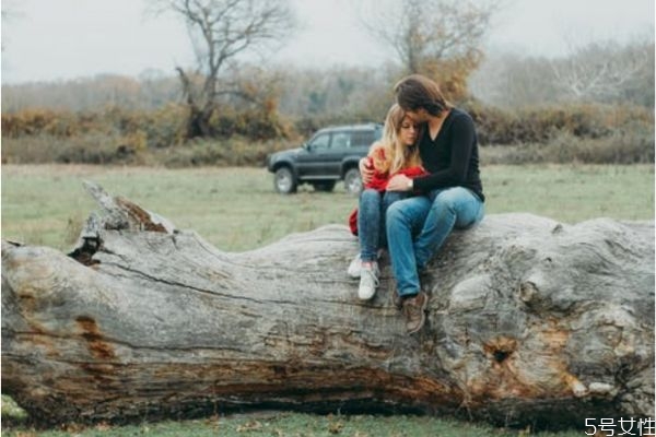 老公看不起妻子的表現(xiàn) 男人厭倦女人的五大表現(xiàn) 老公看不起妻子的表現(xiàn) 男人厭倦女人的五大表現(xiàn)