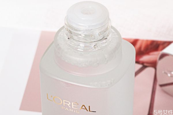 冬天用爽膚水還是柔膚水 柔膚水可以天天用嗎 冬天用爽膚水還是柔膚水 柔膚水可以天天用嗎