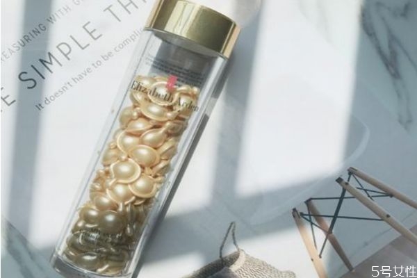 雅頓金膠可以和其他精華一起用嗎 雅頓金膠不同產(chǎn)地版本 雅頓金膠可以和其他精華一起用嗎 雅頓金膠不同產(chǎn)地版本