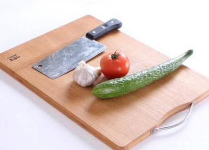 砧板第一次用怎么處理 砧板發(fā)霉怎么辦 砧板第一次用怎么處理 砧板發(fā)霉怎么辦