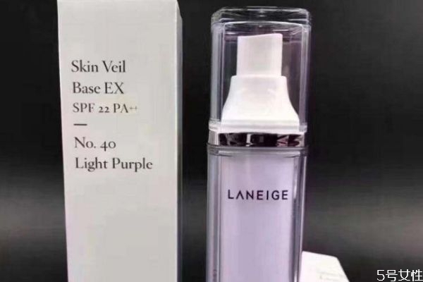 不用隔離直接用粉底液可以嗎 隔離霜用什么涂開比較好 不用隔離直接用粉底液可以嗎 隔離霜用什么涂開比較好