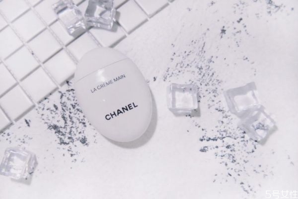 什么樣的護手霜才好 護手霜和潤手霜的區(qū)別 什么樣的護手霜才好 護手霜和潤手霜的區(qū)別