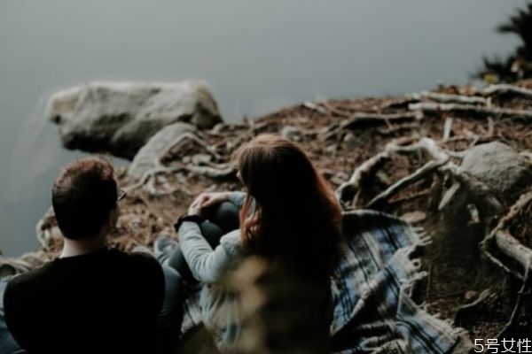 和老公沒有共同語言怎么辦 為什么夫妻沒有共同語言 和老公沒有共同語言怎么辦 為什么夫妻沒有共同語言