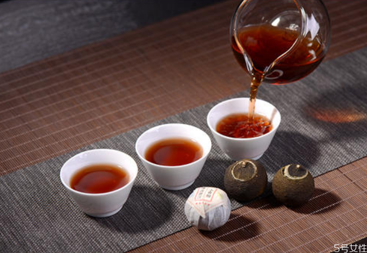 小青柑外面一層白色是發(fā)霉了嗎 小青柑長白霜原因 小青柑外面一層白色是發(fā)霉了嗎 小青柑長白霜原因