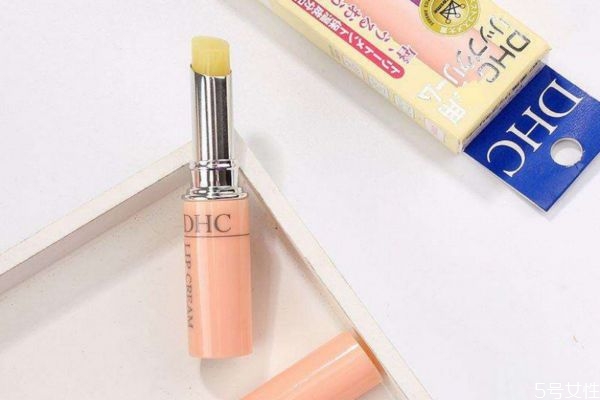 唇膏有副作用嗎 唇膏是不是都能吃 唇膏有副作用嗎 唇膏是不是都能吃