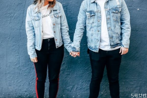 吵架認(rèn)錯(cuò)感動(dòng)老公的話 老婆向老公認(rèn)錯(cuò)的話 吵架認(rèn)錯(cuò)感動(dòng)老公的話 老婆向老公認(rèn)錯(cuò)的話