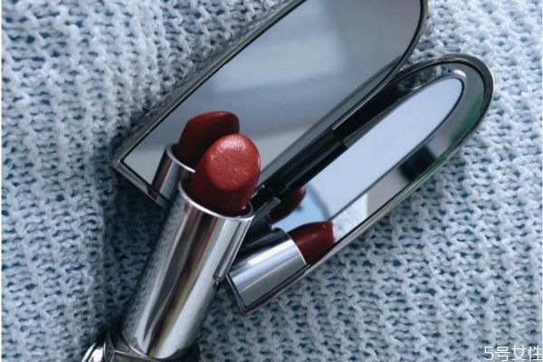 嬌蘭口紅保質期幾年 嬌蘭口紅生產日期在哪看 嬌蘭口紅保質期幾年 嬌蘭口紅生產日期在哪看