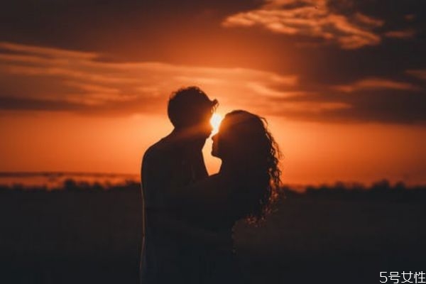 什么導致夫妻生活不和諧 背叛的婚姻繼續(xù)太難了