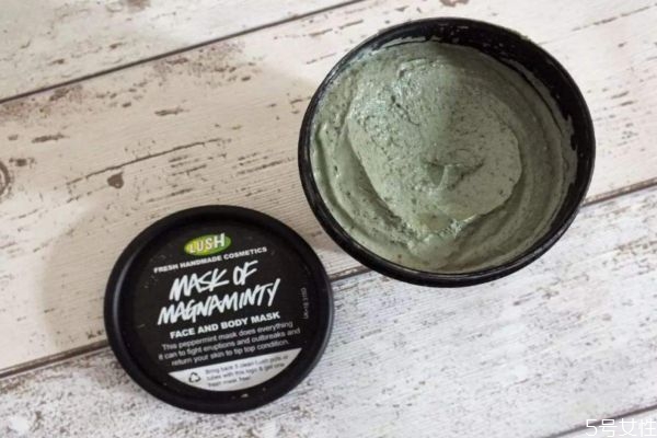 敷清潔面膜要避開痘痘嗎 清完痘痘可以敷清潔面膜嗎 敷清潔面膜要避開痘痘嗎 清完痘痘可以敷清潔面膜嗎