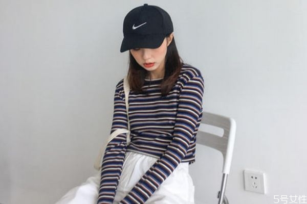 打底衫可以當(dāng)睡衣嗎 打底衫可以機洗嗎