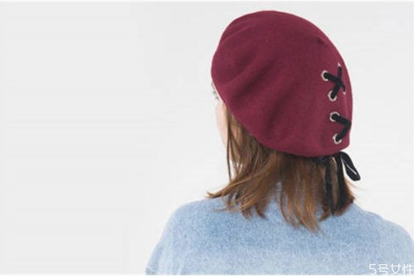貝雷帽暗扣怎么縫 有繩子的貝雷帽戴法 貝雷帽暗扣怎么縫 有繩子的貝雷帽戴法