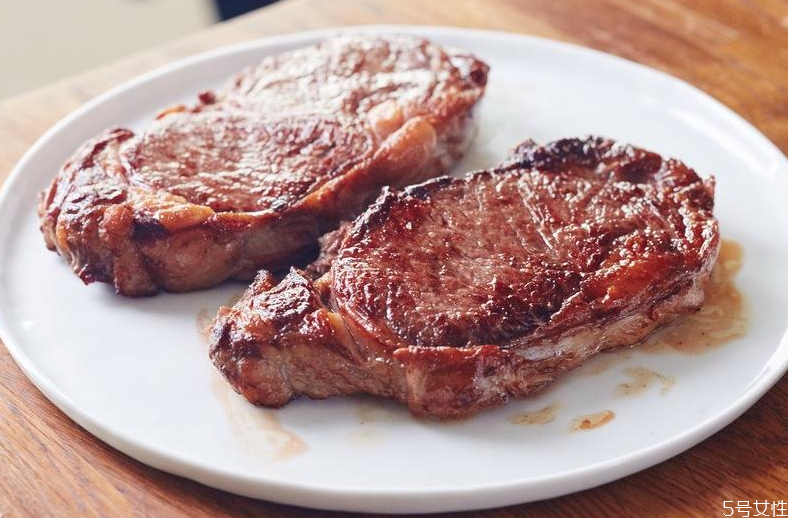 冷凍牛排可以直接煎嗎 煎牛排的火候和時(shí)間