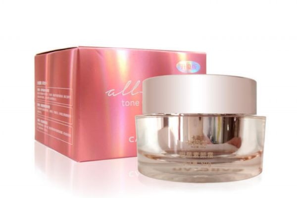 素顏霜可以代替粉底液嗎 素顏霜可以帶上飛機(jī)嗎 素顏霜可以代替粉底液嗎 素顏霜可以帶上飛機(jī)嗎