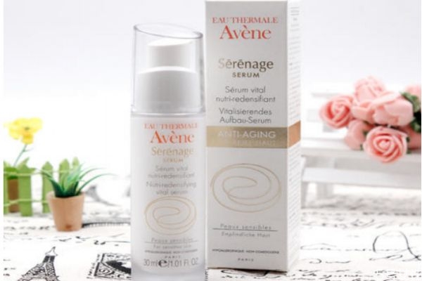 精華液在什么時(shí)候用才合適 精華液的區(qū)別