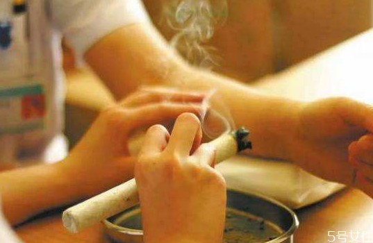 每天都艾灸子宮好嗎 艾灸子宮多久做一次 每天都艾灸子宮好嗎 艾灸子宮多久做一次