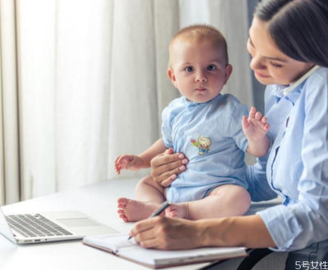 大小胸是怎么引起的 大小胸?cái)嗄毯髸?huì)恢復(fù)嗎 大小胸是怎么引起的 大小胸?cái)嗄毯髸?huì)恢復(fù)嗎