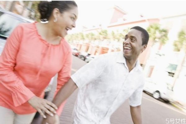 兩個(gè)人如何保持新鮮感 情侶保持新鮮感的妙招 兩個(gè)人如何保持新鮮感 情侶保持新鮮感的妙招