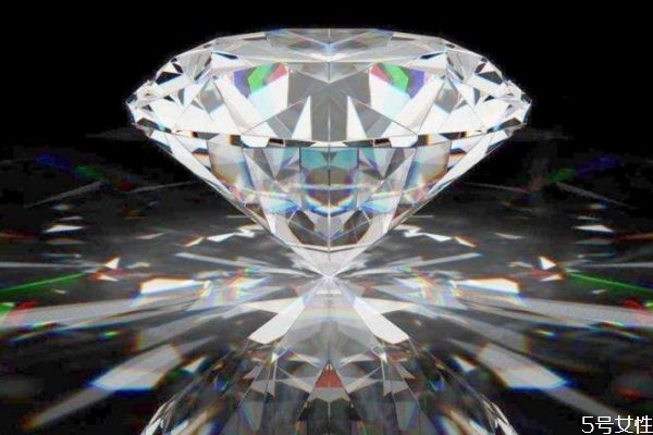 鉆石的4c指的是什么 鉆石凈度si是不是很差 鉆石的4c指的是什么 鉆石凈度si是不是很差