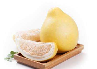 柚子可以多吃嗎 一天吃一個(gè)柚子行嗎 柚子可以多吃嗎 一天吃一個(gè)柚子行嗎