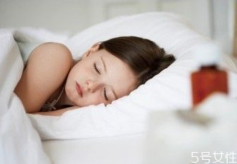 戴口罩睡覺(jué)可以防止打呼嚕嗎 戴口罩睡覺(jué)會(huì)有什么危害 戴口罩睡覺(jué)可以防止打呼嚕嗎 戴口罩睡覺(jué)會(huì)有什么危害