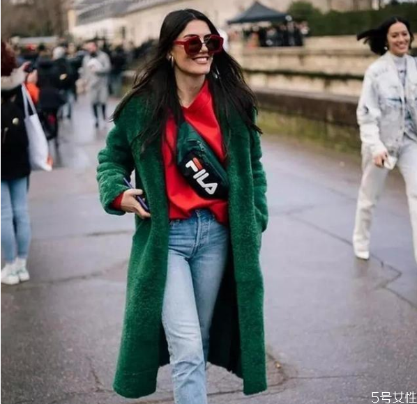 圣誕節(jié)穿什么 圣誕穿搭指南 圣誕節(jié)穿什么 圣誕穿搭指南