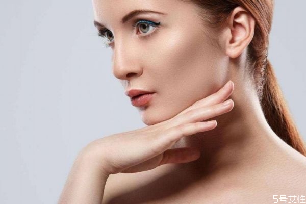 怎么測試化妝品過不過敏 化妝品過敏多久自愈 怎么測試化妝品過不過敏 化妝品過敏多久自愈