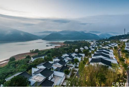 情侶圣誕節(jié)怎么過(guò) 最浪漫的圣誕約會(huì)地