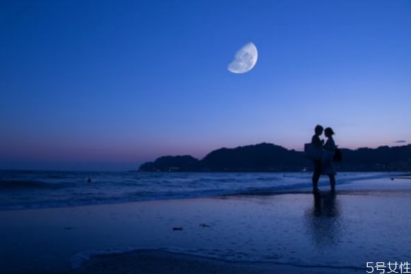 老公開始嫌棄你的時(shí)候 怎么對付嫌棄你的老公