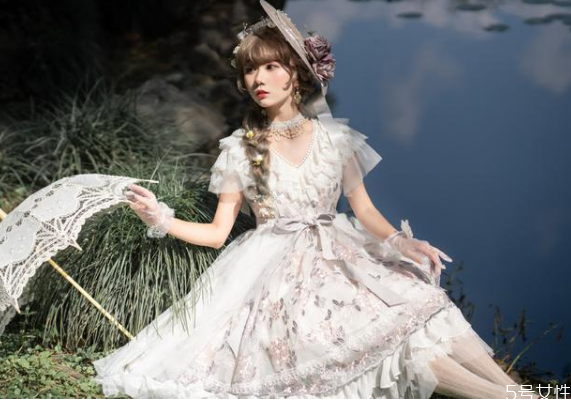 lolita茶話會(huì)注意事項(xiàng) lolita搭配法則