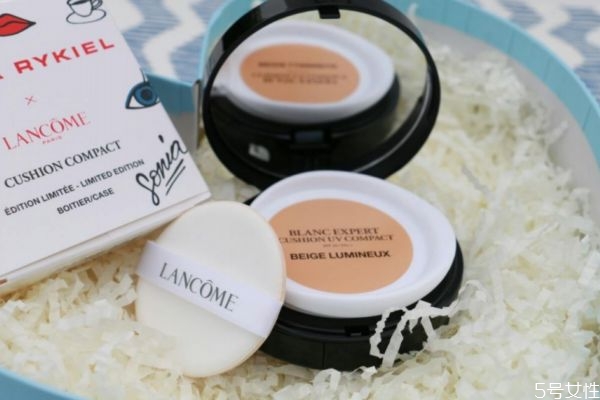 用了氣墊cc如何卸妝 用氣墊cc需要什么卸妝 用了氣墊cc如何卸妝 用氣墊cc需要什么卸妝