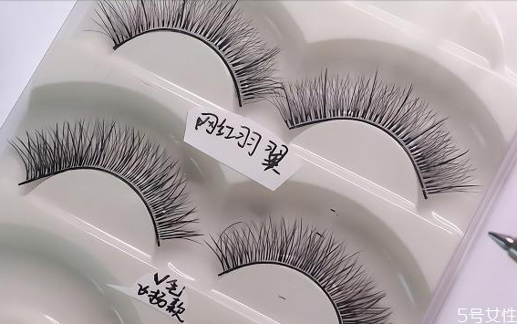 嫁接睫毛多久補(bǔ)第二次 嫁接睫毛什么時(shí)候補(bǔ) 嫁接睫毛多久補(bǔ)第二次 嫁接睫毛什么時(shí)候補(bǔ)