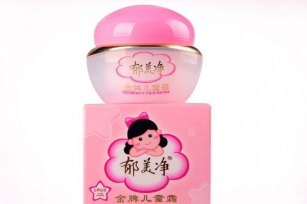 郁美凈大人可以用嗎 郁美凈適多大年齡 郁美凈大人可以用嗎 郁美凈適多大年齡