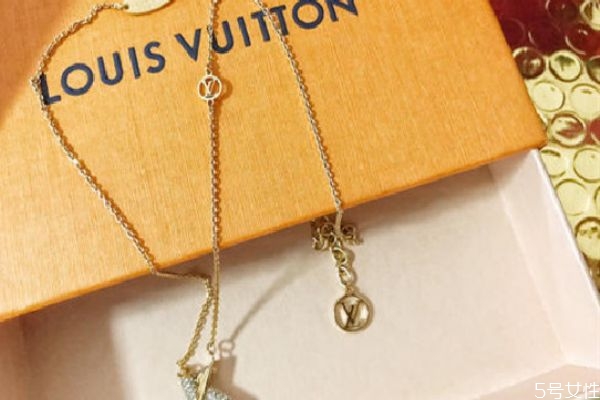 lv項鏈什么材質(zhì)做的 lv的項鏈為什么這么貴 lv項鏈什么材質(zhì)做的 lv的項鏈為什么這么貴