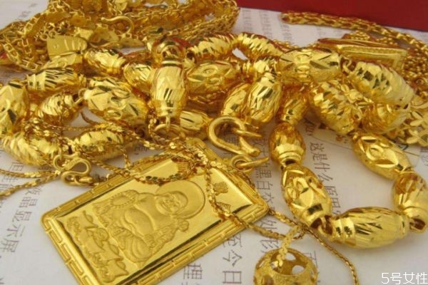 軟金和硬金有什么區(qū)別 黃金怎么保養(yǎng)常識 軟金和硬金有什么區(qū)別 黃金怎么保養(yǎng)常識