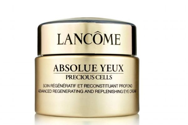 眼霜涂多了會(huì)怎樣 眼霜涂臉上會(huì)怎樣 眼霜涂多了會(huì)怎樣 眼霜涂臉上會(huì)怎樣