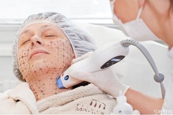 醫(yī)美有哪些常見項(xiàng)目 做醫(yī)美項(xiàng)目要注意什么