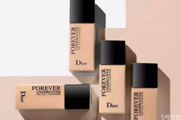 迪奧粉底液瓶子怎么打開 迪奧粉底液010真假辨別 迪奧粉底液瓶子怎么打開 迪奧粉底液010真假辨別