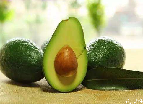 牛油果壞了是什么味道 牛油果有點苦是正常的嗎 牛油果壞了是什么味道 牛油果有點苦是正常的嗎