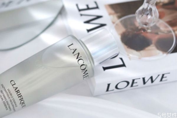 蘭蔻極光水的優(yōu)點有哪些 蘭蔻極光水評價 蘭蔻極光水的優(yōu)點有哪些 蘭蔻極光水評價