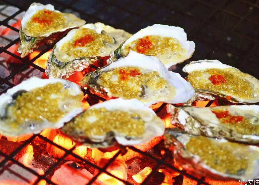 烤生蠔要開(kāi)蓋嗎 烤生蠔放冰箱隔夜還能吃嗎