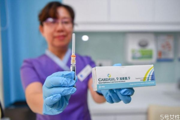 hpv疫苗能提前打嗎 hpv第二針推遲一個(gè)月怎么辦 hpv疫苗能提前打嗎 hpv第二針推遲一個(gè)月怎么辦