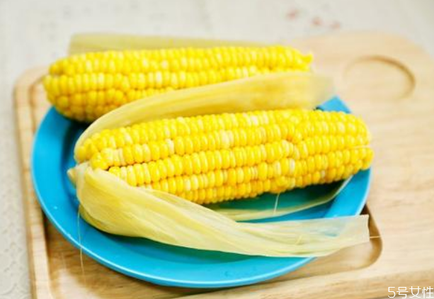 速凍玉米是生的還是熟的 速凍玉米煮多久能熟 速凍玉米是生的還是熟的 速凍玉米煮多久能熟