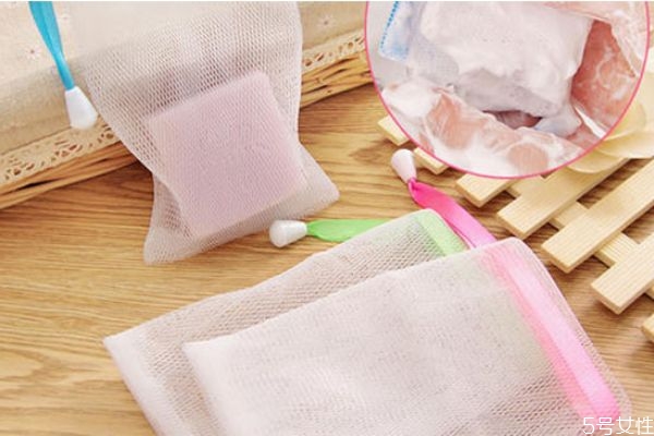 什么是起泡網(wǎng) 使用起泡網(wǎng)的注意事項 什么是起泡網(wǎng) 使用起泡網(wǎng)的注意事項