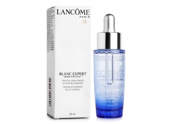 精華水有必要應(yīng)用嗎 用了精華水還要用精華液?jiǎn)?>
         				<strong>精華水有必要應(yīng)用嗎 用了精華水還要用精華液?jiǎn)?/strong>
         			</a>
         				<p>精華水就是質(zhì)地比較滋潤濃稠的高營養(yǎng)水，精華水比一般的爽膚水成分更好，純度也很高，達(dá)到更深層的修護(hù)作用，維護(hù)肌膚的天然平衡。</p>
         		</li> 
                                               <li>
         			<a href=