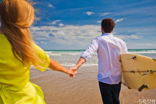 男生能忍住多久不聯(lián)系 男人女人斷聯(lián)誰(shuí)更難受