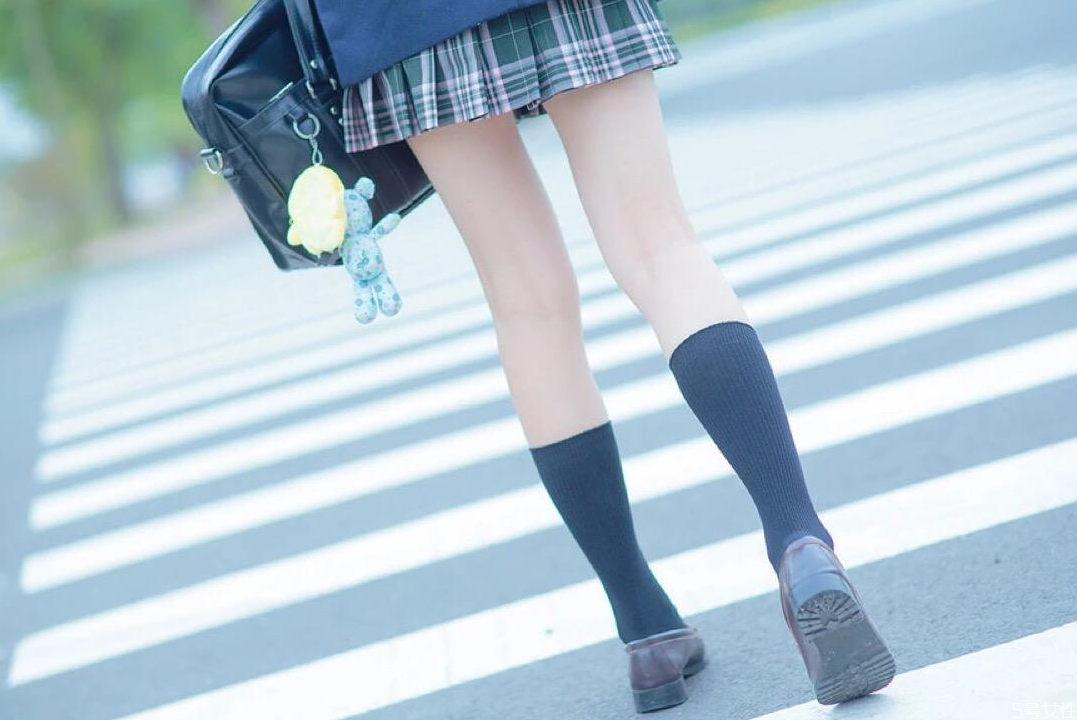 冬天穿jk制服怎么保暖 冬天穿jk腿冷怎么辦 冬天穿jk制服怎么保暖 冬天穿jk腿冷怎么辦