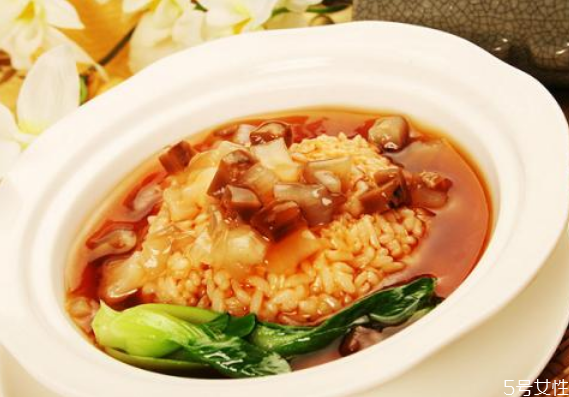 鮑汁撈飯?jiān)趺醋?家常鮑魚汁怎么調(diào)