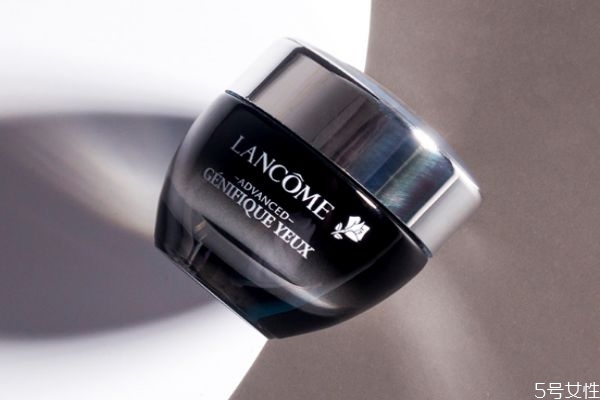 蘭蔻發(fā)光眼霜效果如何 大眼精華和發(fā)光眼霜買哪個