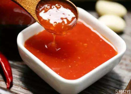 自制甜辣醬的做法 炸雞甜辣醬是怎么做的 自制甜辣醬的做法 炸雞甜辣醬是怎么做的