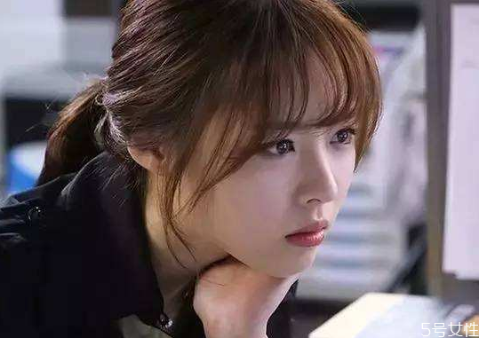 短發(fā)怎么扎好看 扎不起來(lái)的短發(fā)怎么辦